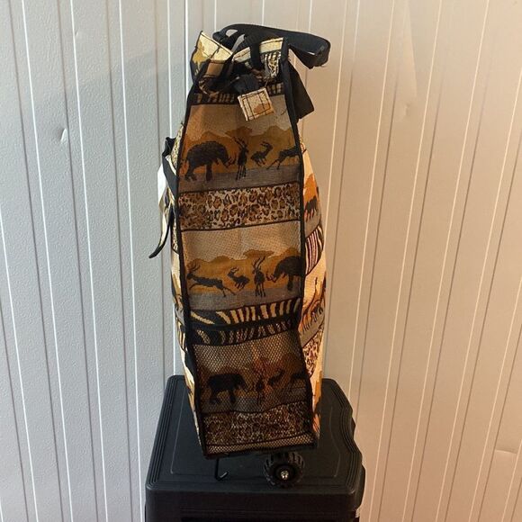 Bovano U.S.A. Animal Safari Print Tapestry Rolling Bag Travel Carry On New w/Tag - Picture 5 of 14